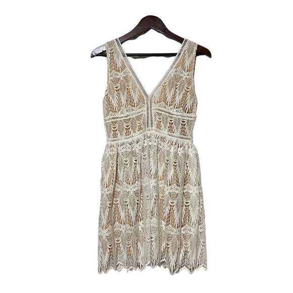 Lucca Couture Lace Crochet Bohemian Dress Cream - Picture 6 of 16
